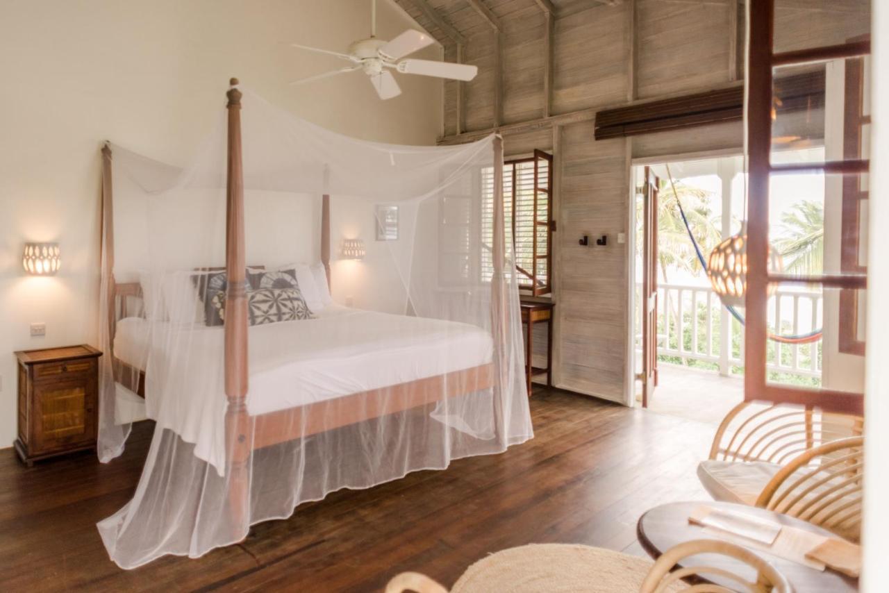 Eco Lifestyle And Lodge Bathsheba エクステリア 写真